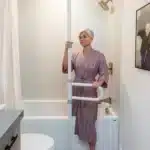 1.2 uPole with PivotBar Bath and shower Safety Context